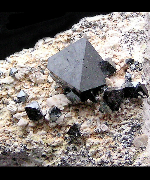 MAGNETITE