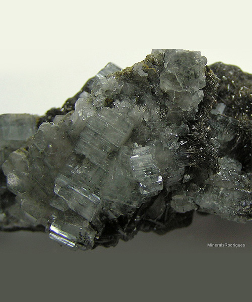 FLUORAPATITE, TOURMALINA